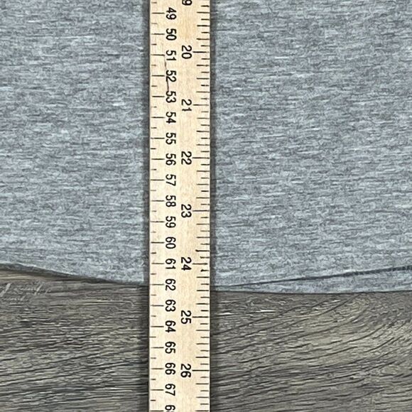 District 9 3/4 T-Shirt Womens Size Medium - Picture 11 of 11